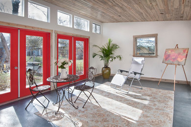 Trendy home office photo in Denver