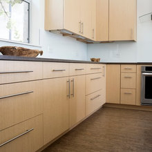 kitchen hardware color
