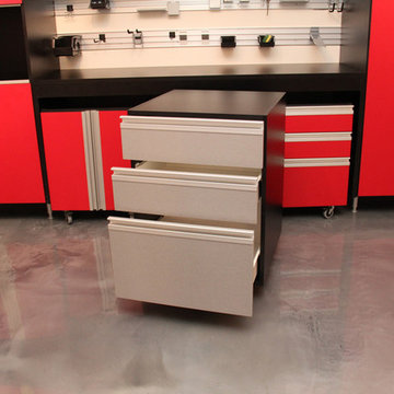 Storage on wheels for your garage