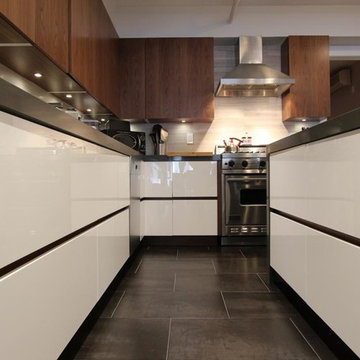 Modern Wood + White Kitchen Remodel - Chelsea, NYC
