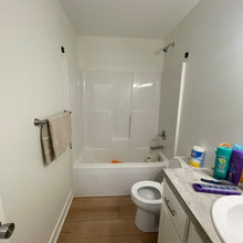 Mendenhall Guest Bathrooms