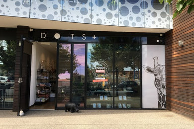 Dots + Store