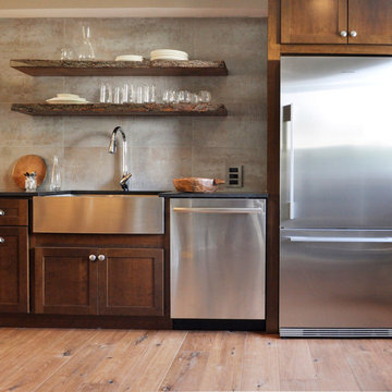 Earthy Kitchen - Condo Renovation