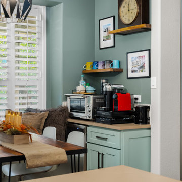 Coffee & Beverage Station