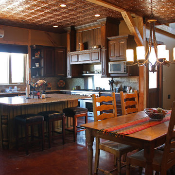 Texas Rustic Barn Home Living