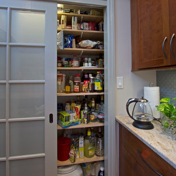 Traditional Kitchen, Foyer & Porch - Silver Spring, MD