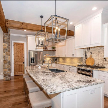 Wellborn Cabinets with Splendor White Granite