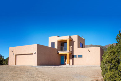 Southwest home design photo in Albuquerque