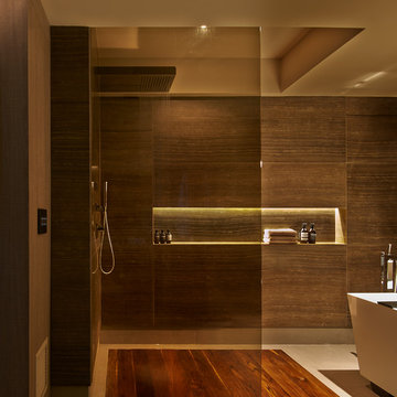 Kitchen and Dining Room Become Ideal Entertaining Spot - Luxury Apartment