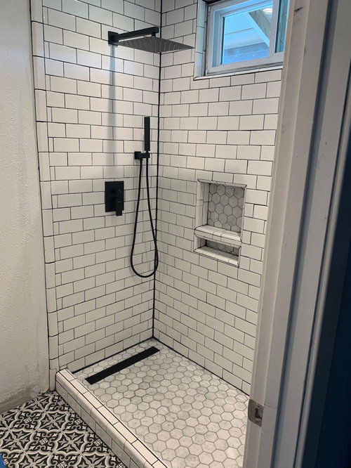 Issues installing frameless shower doors with a 2.5 inch threshold