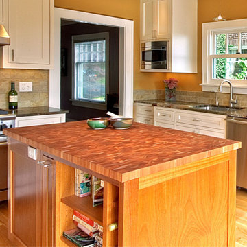 Gorgeous butcher block countertop