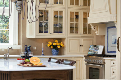 Elegant kitchen photo in Charleston