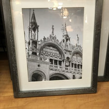 powder room art
