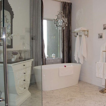 Stand Alone Bath Tub