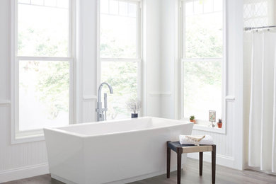 Example of a transitional freestanding bathtub design