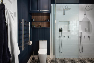 This is an example of a traditional bathroom in Brisbane.