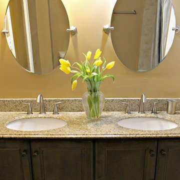 Family Room & Bathroom Renovation