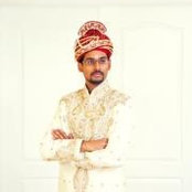 Senthuran Sivananthan's photo