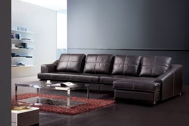 Eloy 3-Pieced Leather Sectional Sofa