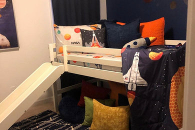 Inspiration for a contemporary kids' room remodel in Raleigh
