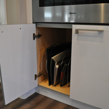 Colfax Contemporary Kitchen . Nar Fine Carpentry . Sacramento . El Dorado Hills