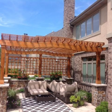 Cedar Pergola in Frankfort