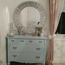 Hannah bedroom