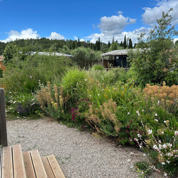 Camping avec bassin pour une biodiversité retrouvée
