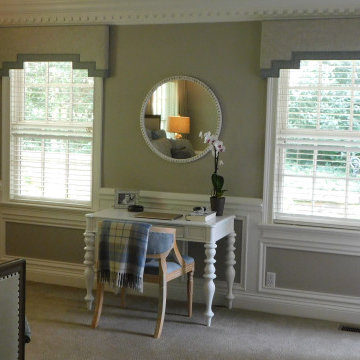 COZY TRANSITIONAL MASTER SUITE