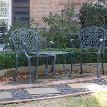 Memorial Area Front Yard