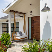 Porch / Exterior