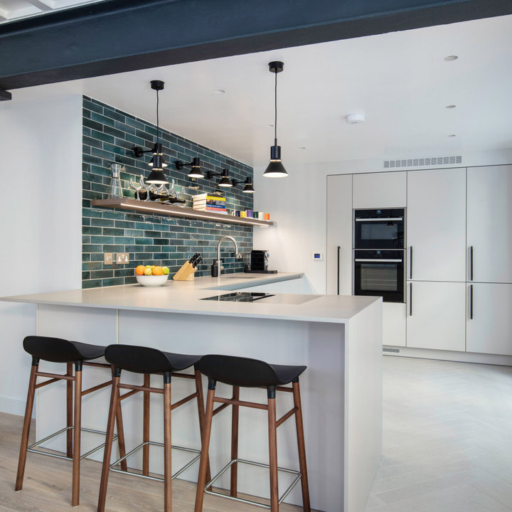 75 Beautiful Small Kitchen Ideas and Designs April 2022 Houzz UK
