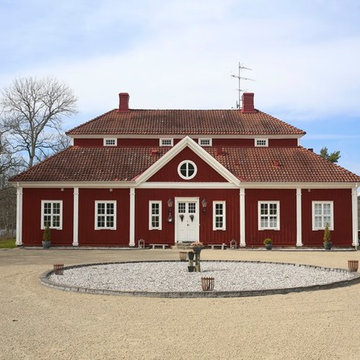 SAGOLIKA TROLLEBO GÅRD