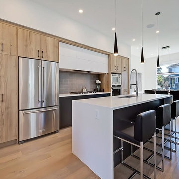 26 ave duplex