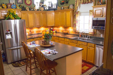 Elegant kitchen photo in Birmingham