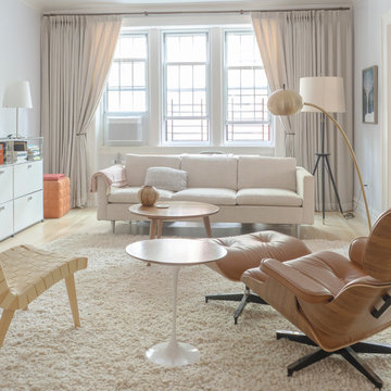 Willow Livingroom & Master Bedroom