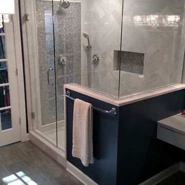 Modern Traditional Bathroom Suite in Raleigh, NC