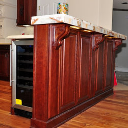 Cherry Wood, Sable, Pewter Galze - Kitchen Cabinetry