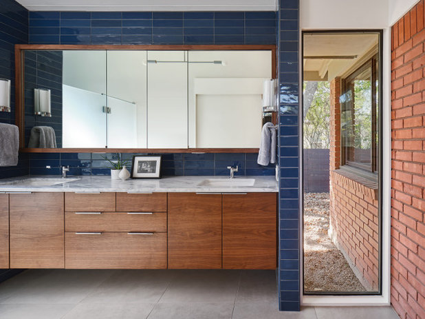 Bathroom by McKinney York Architects