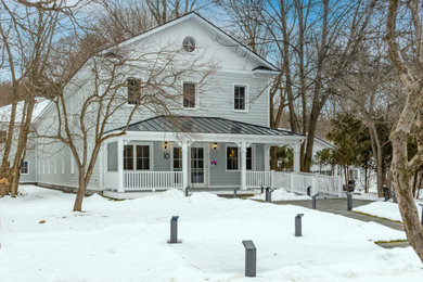 Example of a classic exterior home design in New York