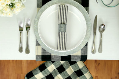Inspiration for a country dining room remodel in Atlanta