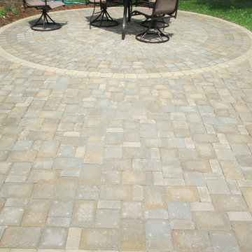 Anchor Kingston Circle Patio