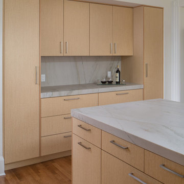 Simple and Warm Contemporary Cabinets with a Straightforward Look