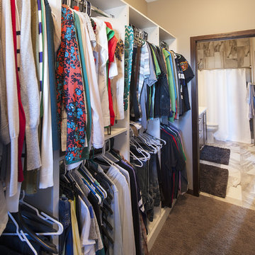 ShowplaceEVO- Closet
