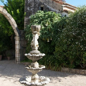 Stone Archways out of Reclaimed Limestone (Mediterranean)