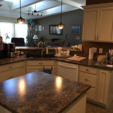 Glazed Cream Kitchen