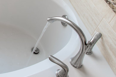 Inspiration for a bathroom remodel in Jacksonville