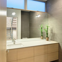 Bathrooms: Master colors
