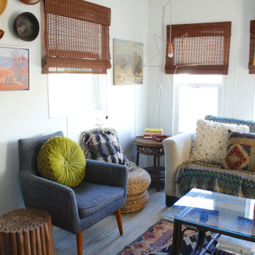 Airbnb Rental - Urban Pod living room