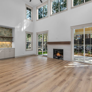 Modern Farmhouse Elegance Meets Exceptional Flexibility! - Talline Lot, Bend, OR